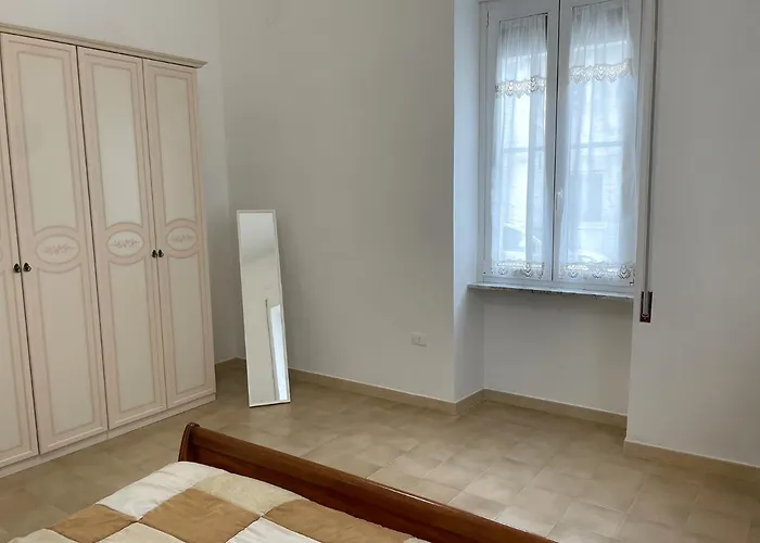 La Lanterna Del Sasso
